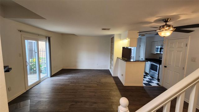 3600 Jeanetta Street 804, Houston, TX 77063
