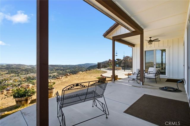 39472 Vista Del Bosque, Murrieta, CA 92562