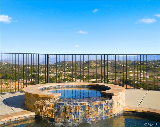 39472 Vista Del Bosque, Murrieta, CA 92562