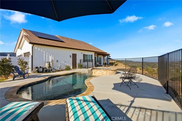 39472 Vista Del Bosque, Murrieta, CA 92562