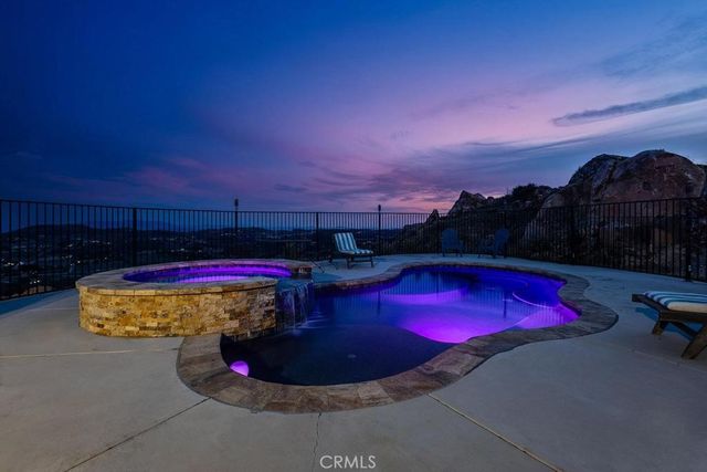 39472 Vista Del Bosque, Murrieta, CA 92562