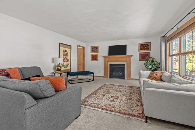 3116 E SANDPIPER LANE, Appleton, WI 54913