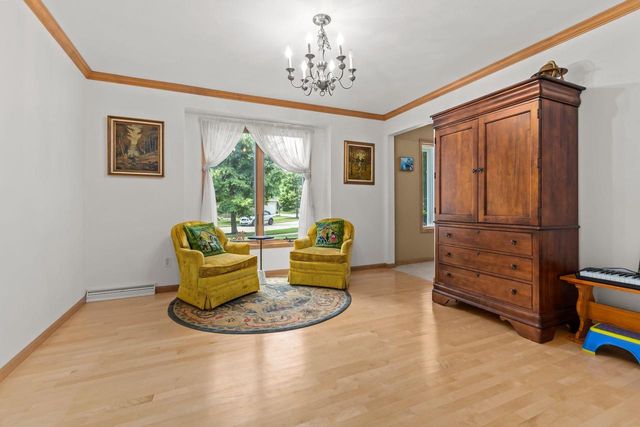 3116 E SANDPIPER LANE, Appleton, WI 54913