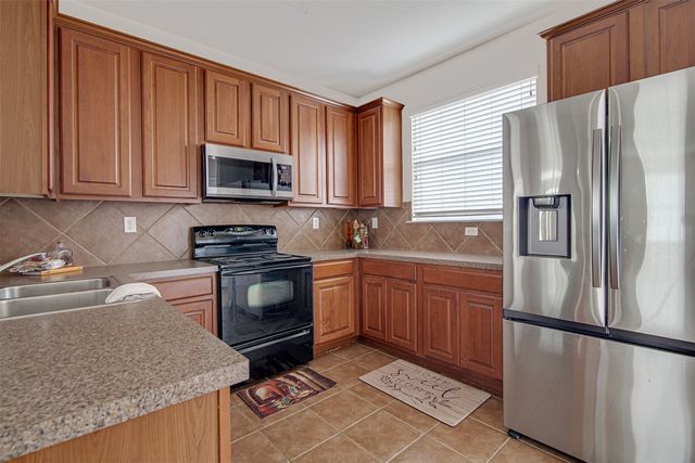 8065 Caladium Drive, North Richland Hills, TX 76180