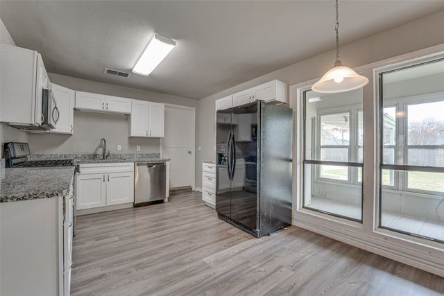 407 Kenway Street, Rockwall, TX 75087