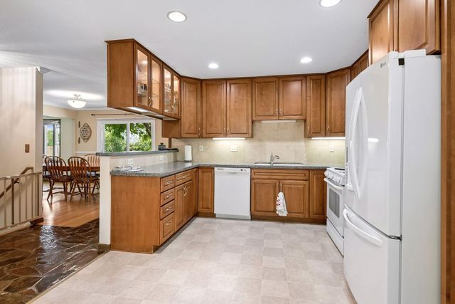 5000 Normandale Hglds Drive, Bloomington, MN 55437