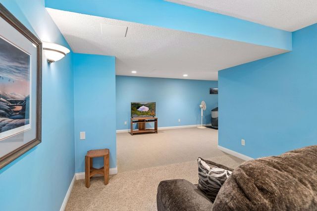 5000 Normandale Hglds Drive, Bloomington, MN 55437