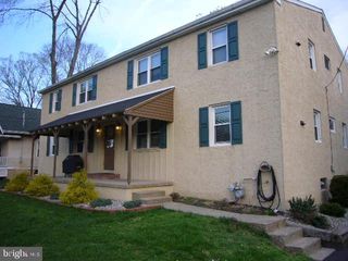 136 E PARK AVE, Sellersville, PA 18960