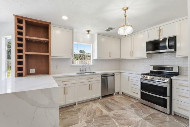 403 Roans Prarie Lane, Richmond, TX 77469