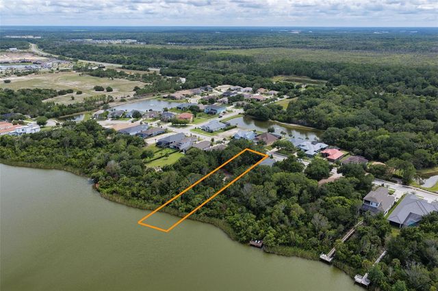 18 N LAKEWALK DRIVE, Palm Coast, FL 32137