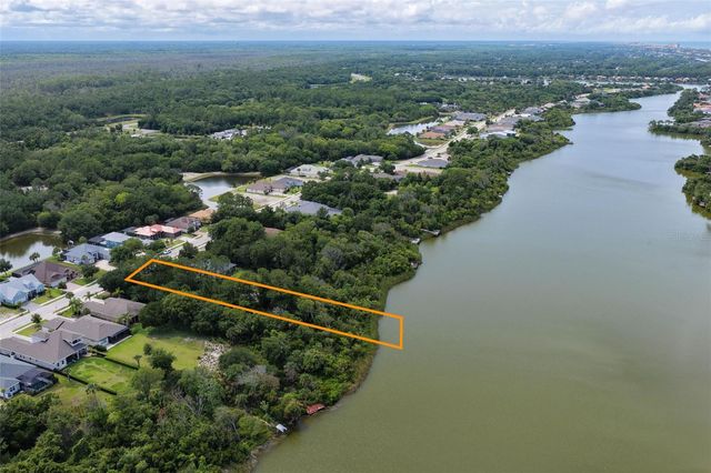 18 N LAKEWALK DRIVE, Palm Coast, FL 32137