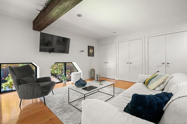 9 Appleton St M2, Boston, MA 02116
