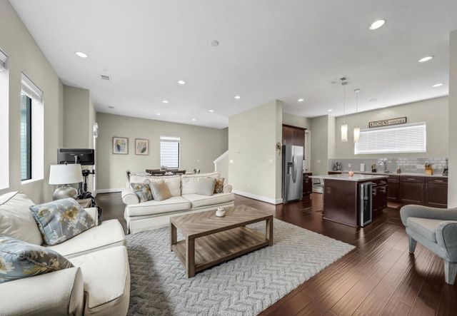 961 Saint Augustine Street, Houston, TX 77023