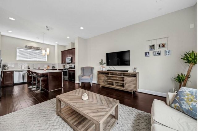 961 Saint Augustine Street, Houston, TX 77023