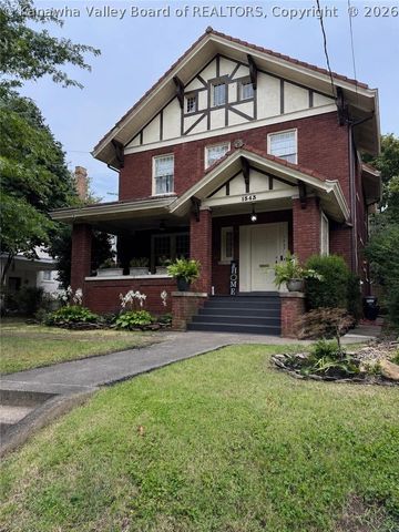 1543 Quarrier Street, Charleston, WV 25311
