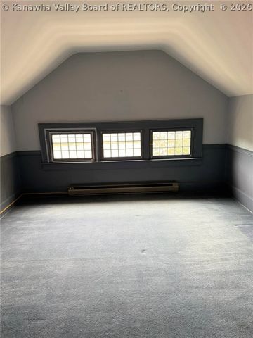 1543 Quarrier Street, Charleston, WV 25311