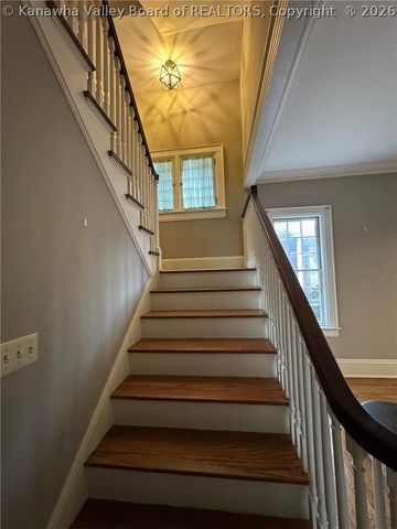 1543 Quarrier Street, Charleston, WV 25311