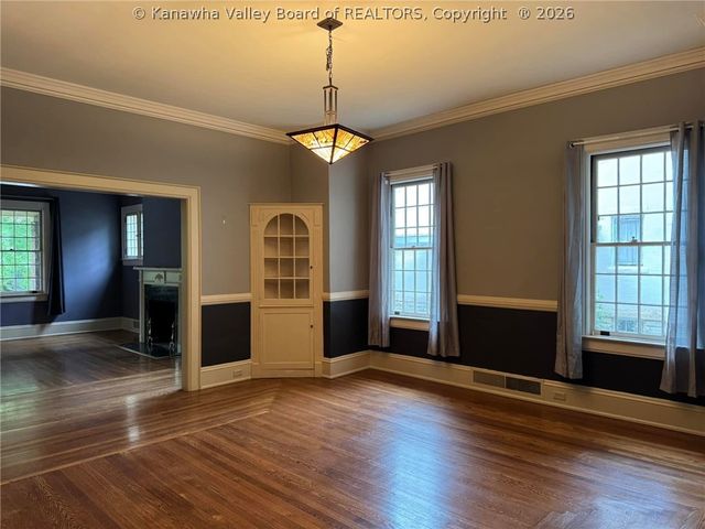 1543 Quarrier Street, Charleston, WV 25311