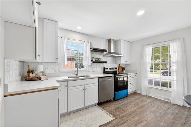 3452 Plaza Lane, North Charleston, SC 29420