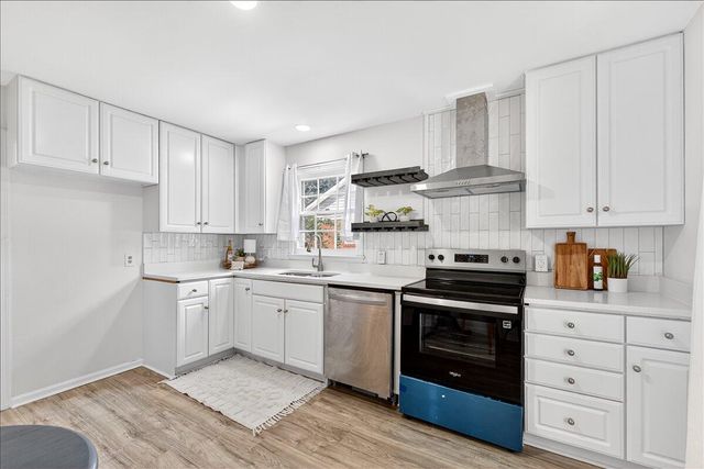 3452 Plaza Lane, North Charleston, SC 29420
