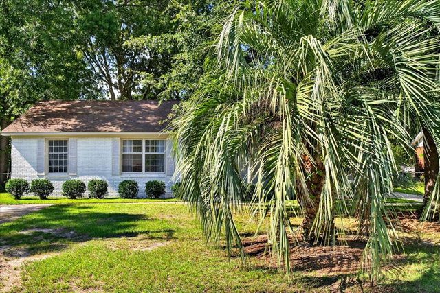 3452 Plaza Lane, North Charleston, SC 29420