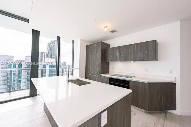 480 NE 31st St 2101, Miami, FL 33137