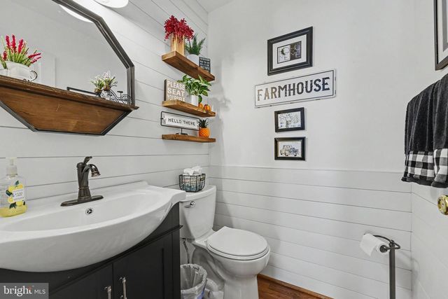138 JORDAN CT, Royersford, PA 19468