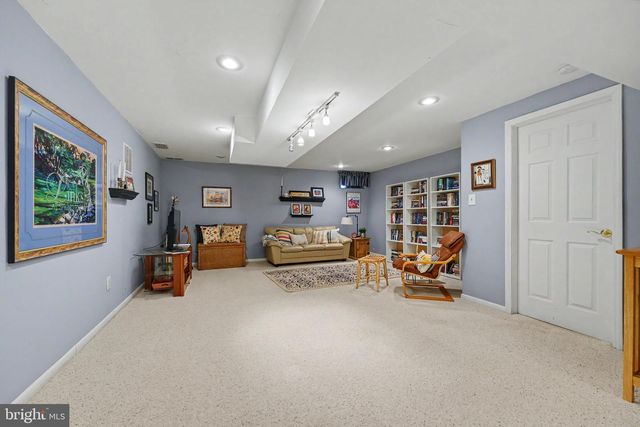 138 JORDAN CT, Royersford, PA 19468