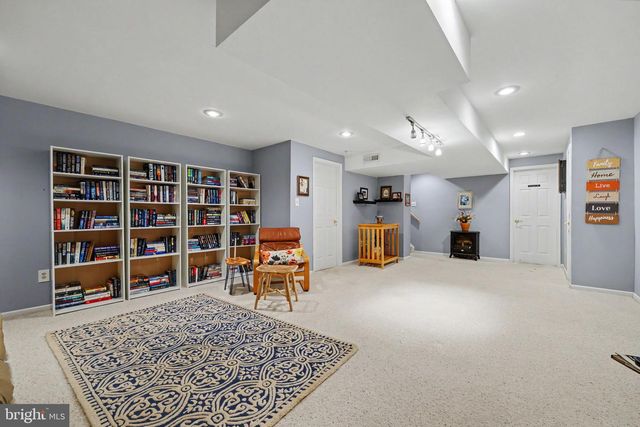 138 JORDAN CT, Royersford, PA 19468