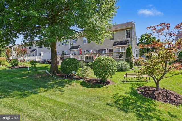 138 JORDAN CT, Royersford, PA 19468