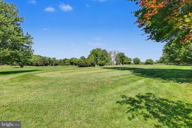 138 JORDAN CT, Royersford, PA 19468