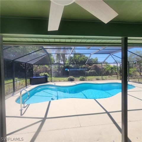 188 Willoughby DR, Naples, FL 34110