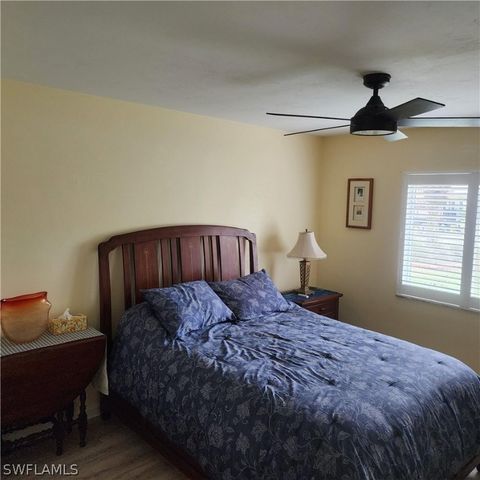 188 Willoughby DR, Naples, FL 34110