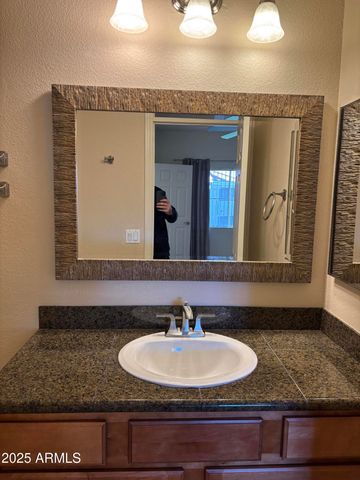 3830 E LAKEWOOD Parkway E 2013, Phoenix, AZ 85048