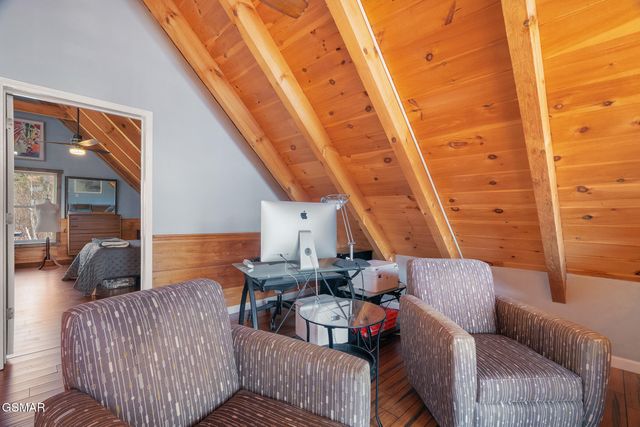 920 W Cedar Lane, Gatlinburg, TN 37738