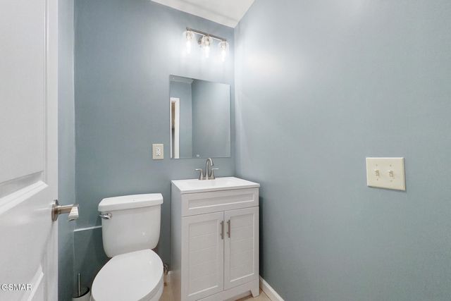 920 W Cedar Lane, Gatlinburg, TN 37738