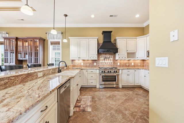 336 W Palms Dr., Myrtle Beach, SC 29579