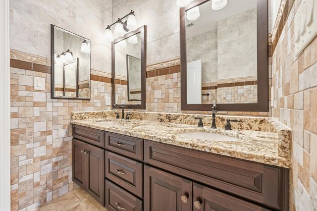336 W Palms Dr., Myrtle Beach, SC 29579
