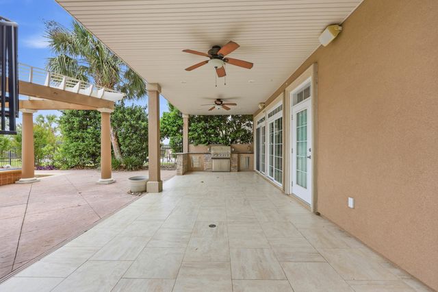 336 W Palms Dr., Myrtle Beach, SC 29579