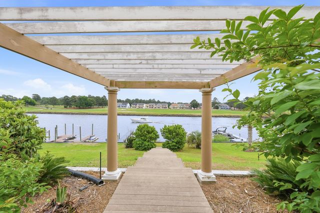 336 W Palms Dr., Myrtle Beach, SC 29579