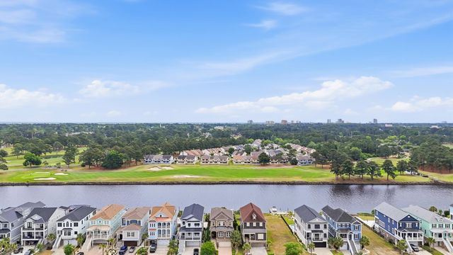 336 W Palms Dr., Myrtle Beach, SC 29579