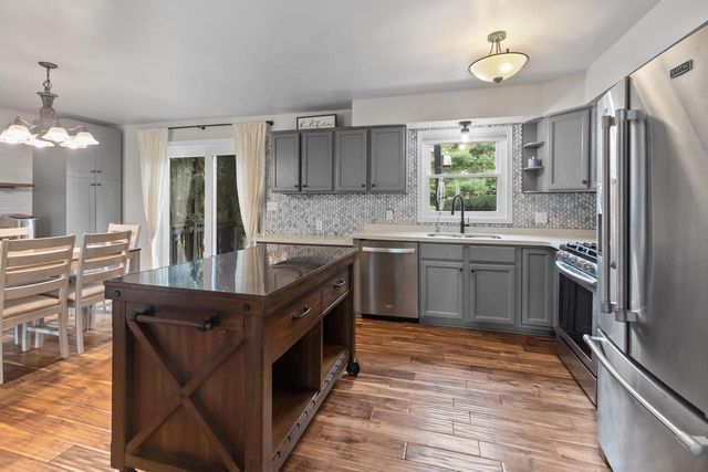 539 Wisconsin AVENUE, Twin Lakes, WI 53181