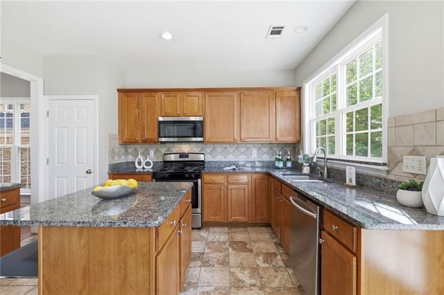 2015 Kyrle Lane, Duluth, GA 30097