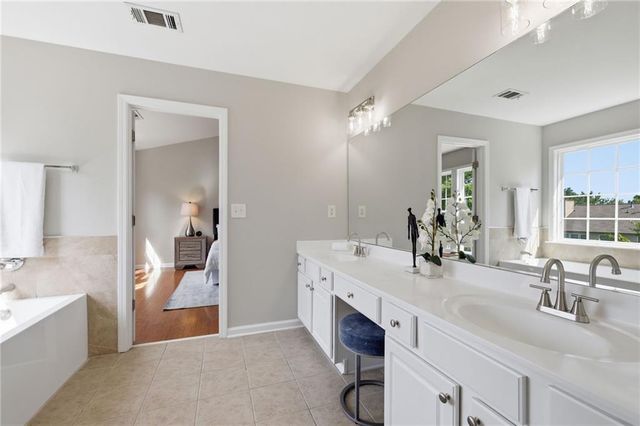 2015 Kyrle Lane, Duluth, GA 30097