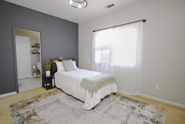 2848 Gayle Ln, Auburn, CA 95602