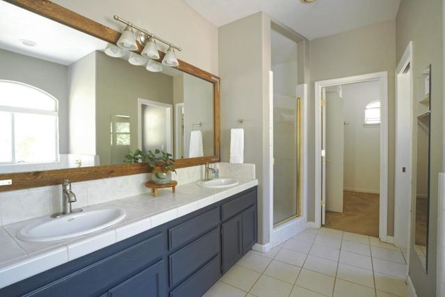 2848 Gayle Ln, Auburn, CA 95602