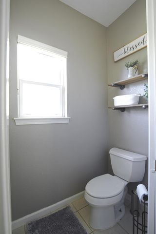 2848 Gayle Ln, Auburn, CA 95602