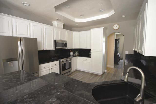 2848 Gayle Ln, Auburn, CA 95602