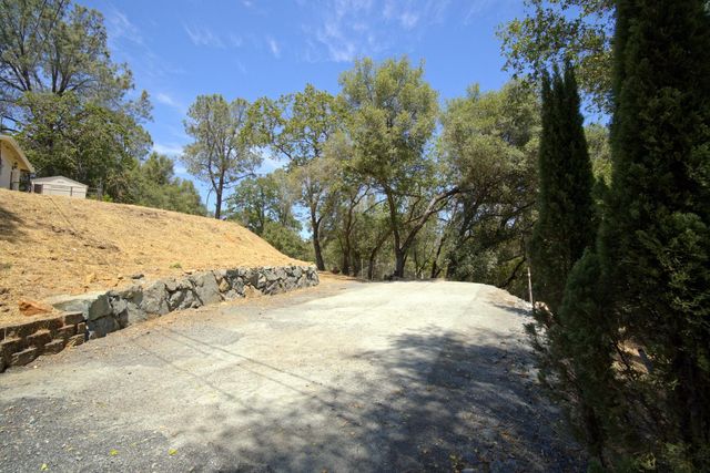 2848 Gayle Ln, Auburn, CA 95602