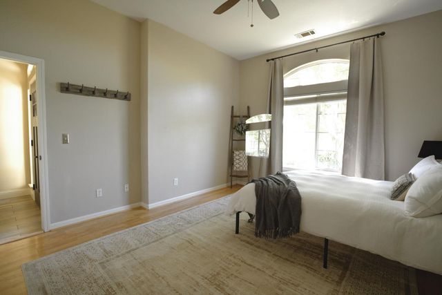2848 Gayle Ln, Auburn, CA 95602